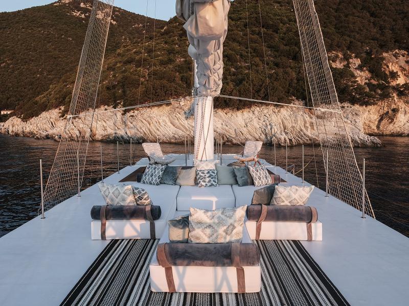 Alexa J - Luxury Superyacht , Corfu , Zakinthos 