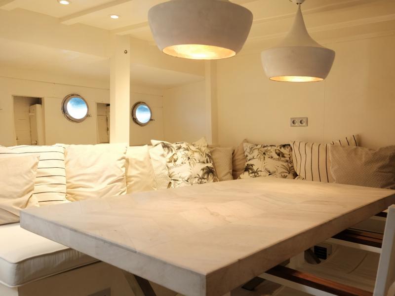 Alexa J - Luxury Superyacht , Corfu , Zakinthos 