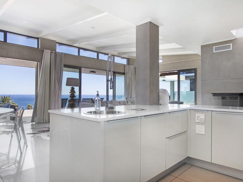 Victoria Residence , Cape Town 