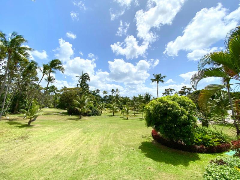 Glitter Bay 211 Sea Wind , Beachfront villas Barbados , Glitter Bay , Porters , St James , West Coast Barbados 