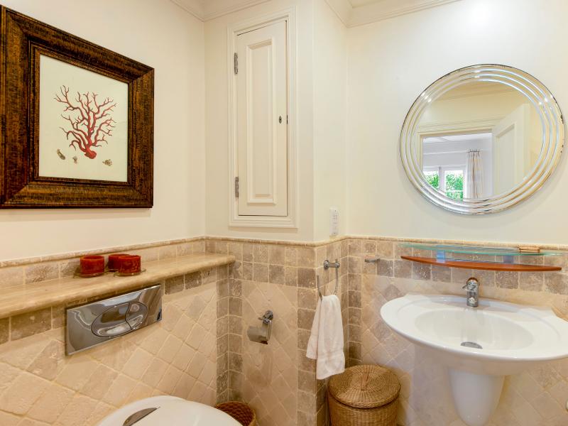 Schooner Bay 106 - Dreamweaver - Beachfront - , Beachfront villas Barbados , Schooner Bay , Speightstown , St Peter , West Coast Barbados 