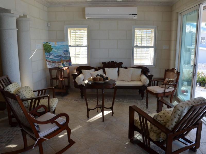 Cane Vale Beach House-Beachfront , Beachfront villas Barbados , Christ Church , South Coast Barbados 