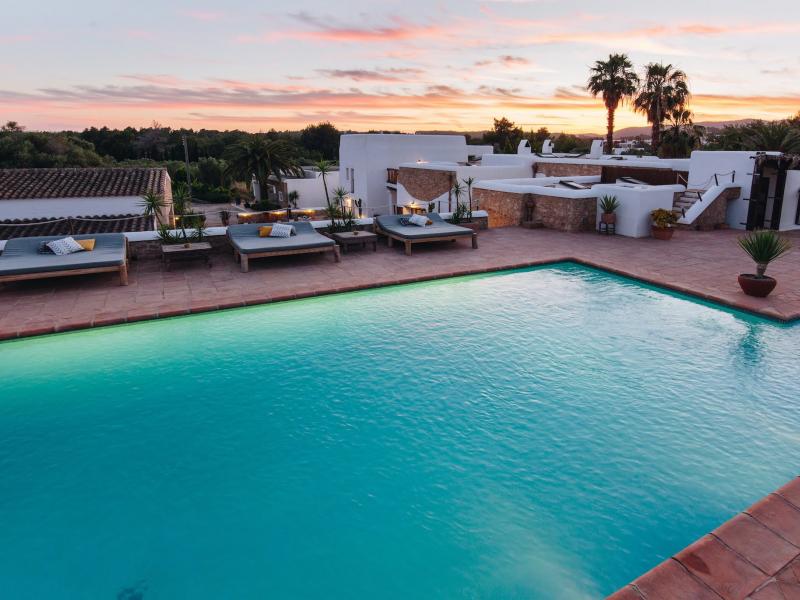 Las Chumberas , Central , Santa Gertrudis 