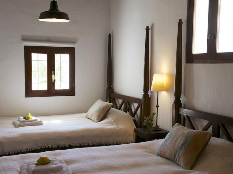 Las Chumberas , Central , Santa Gertrudis 