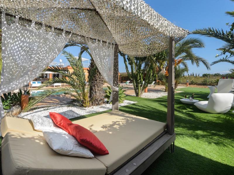 Villa D'Angelo , South 