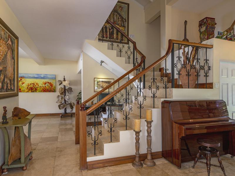 A Summer Place , Discovery Bay 