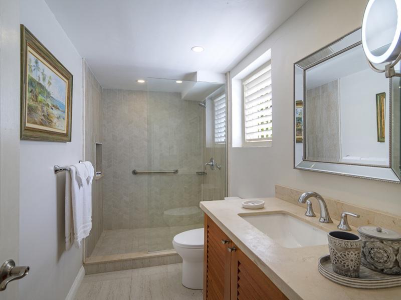 A Summer Place , Discovery Bay 