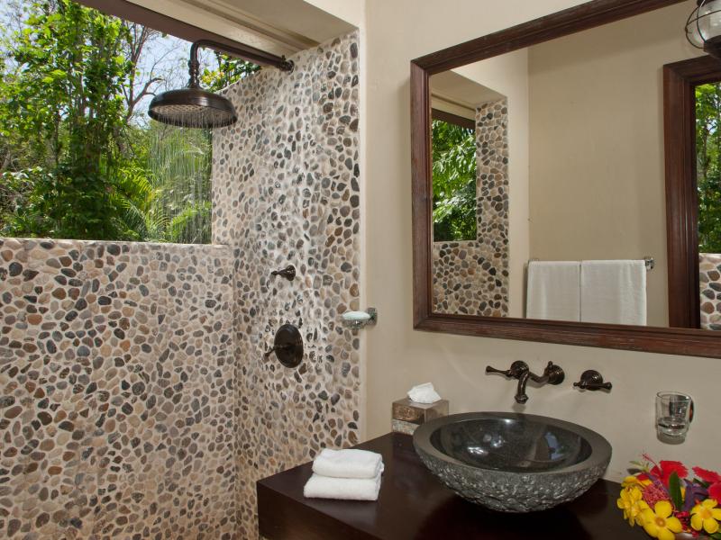 Tek Time, Cinnamon Hill , Montego Bay 