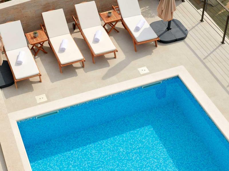 Villa Horizon , Islands 