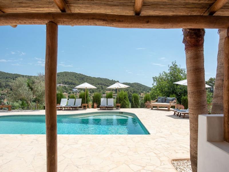 Can Daphne , Santa Gertrudis 