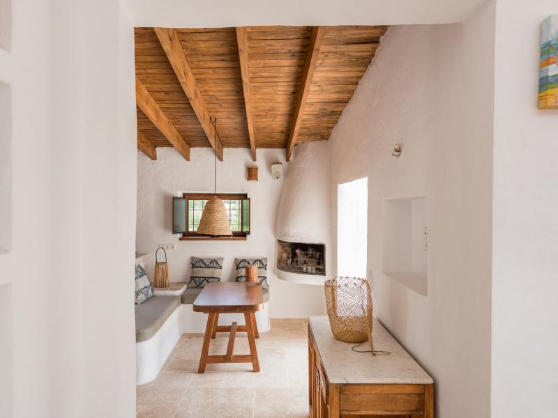 Can Daphne , Santa Gertrudis 