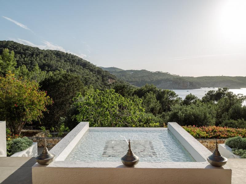 Can Xarraca , Portinatx 