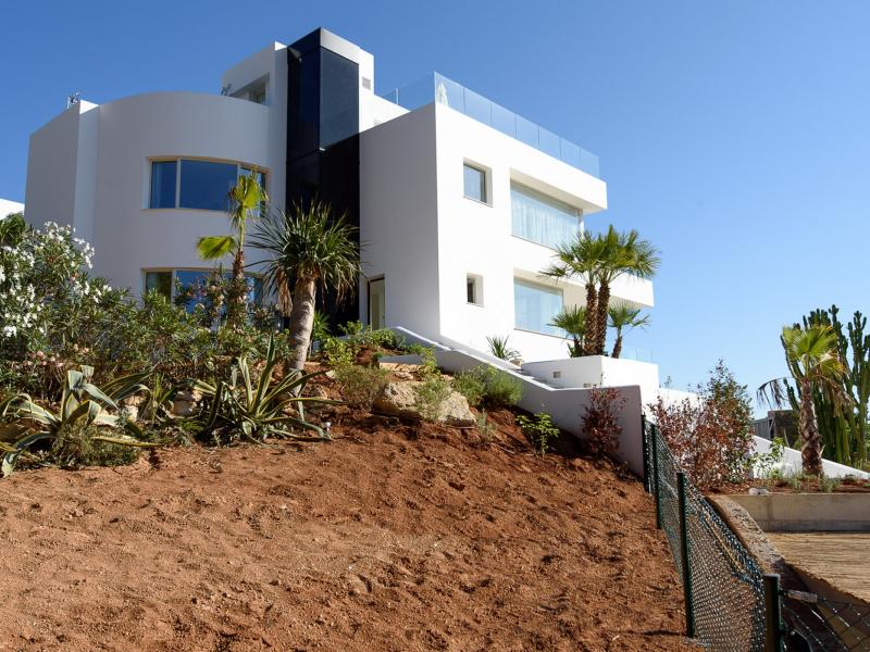 Villa Equis , Cap Martinet 