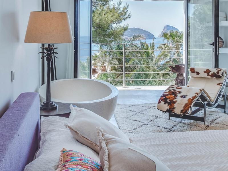 Villa Vivian , Cala Tarida 