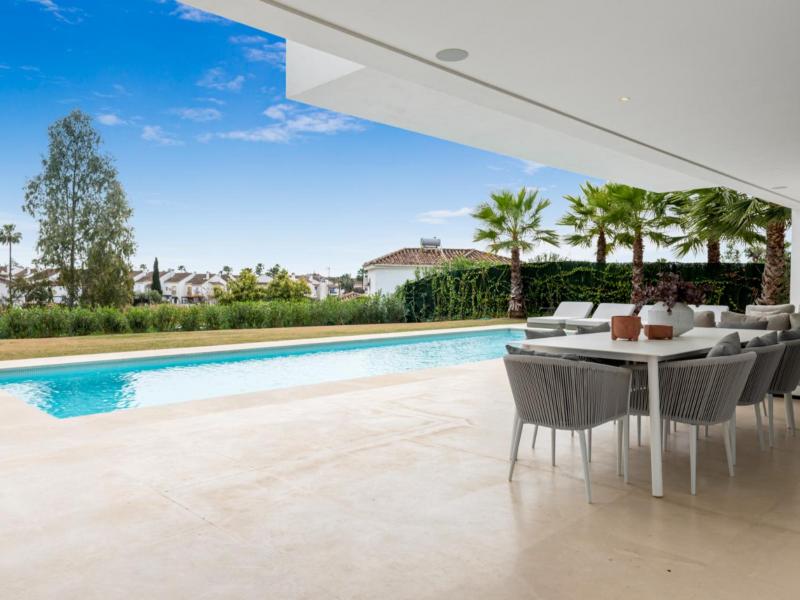 Villa Nova , Marbella 