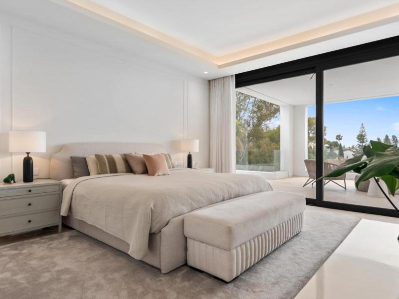 Villa Nova , Marbella 