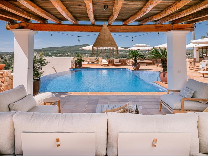 Can Melody , Santa Gertrudis 