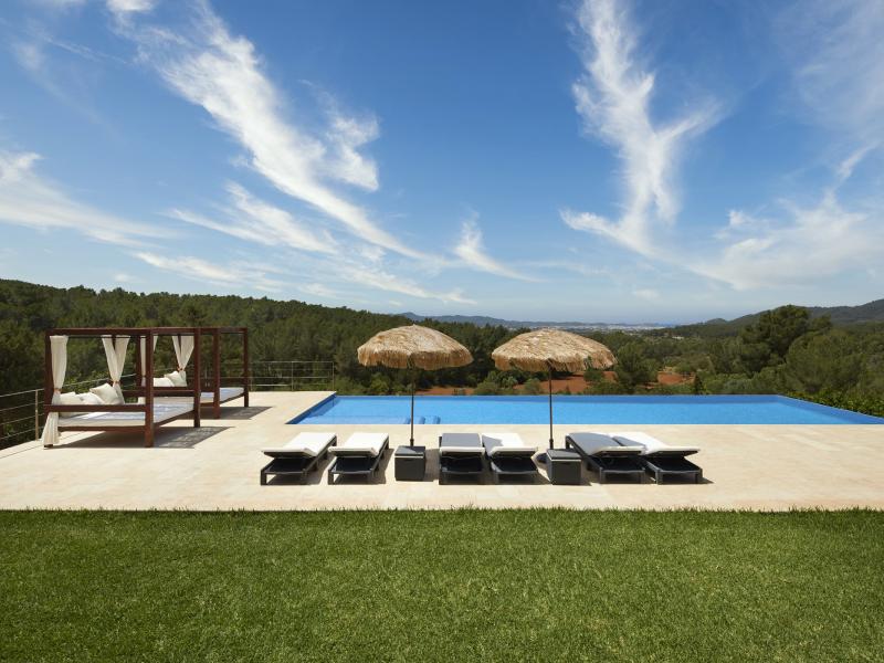 Villa Petunia , Ibiza , Santa Gertrudis 