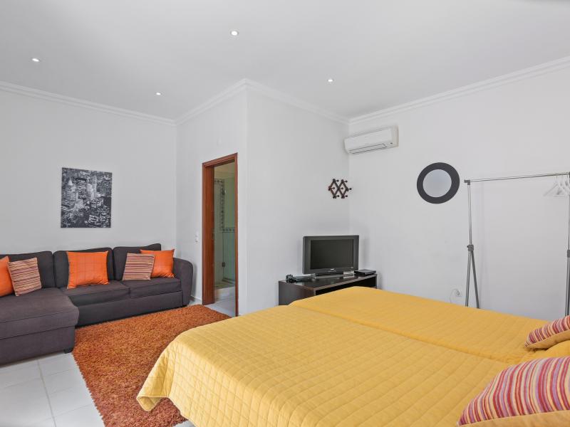 Villa do Vale Judeu , Algarve 
