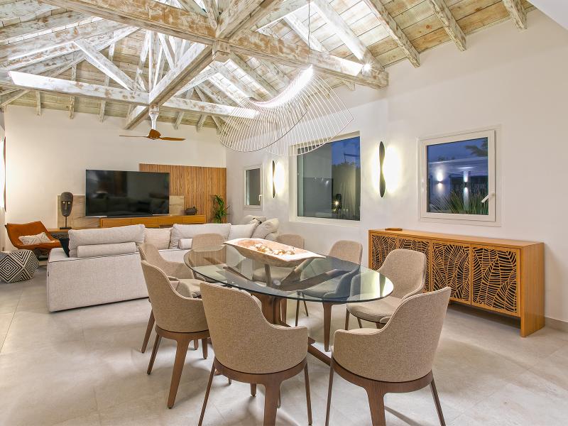 Avanti , Terres Basses 