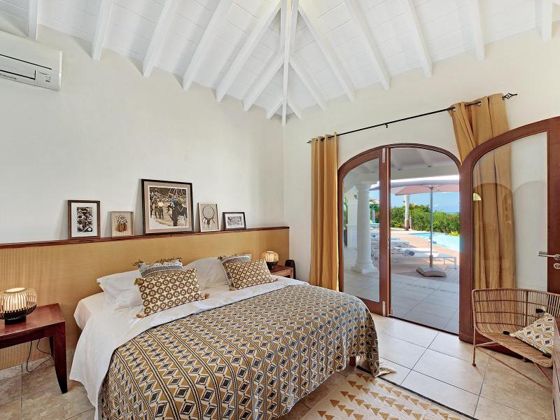 Happy Bay , Happy Bay 