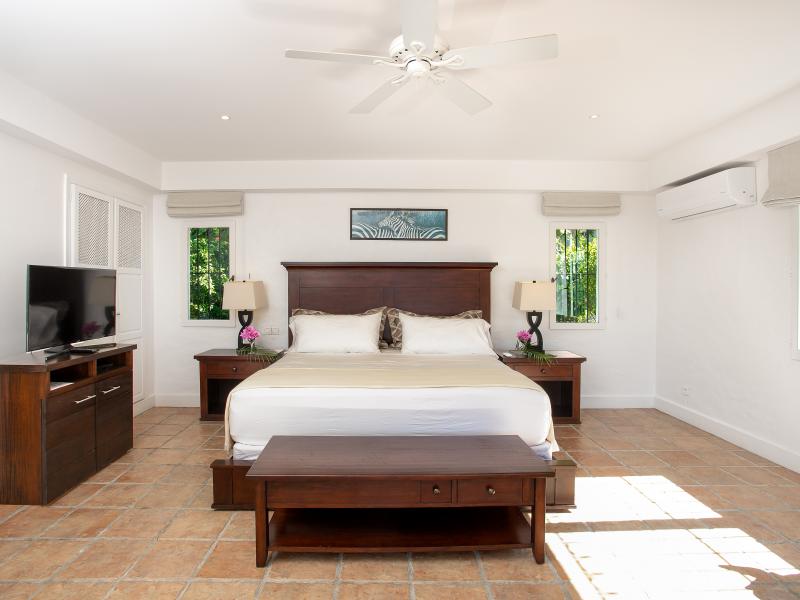 La Hacienda , Terres Basses 