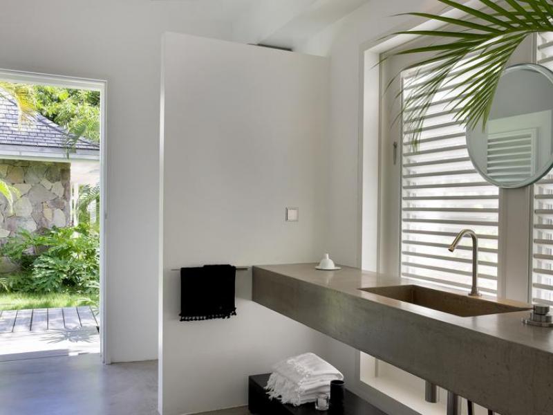 L'Orient Estate , L'orient 