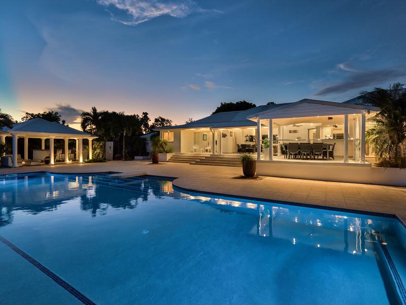 Sol e Luna , Cupecoy , Terres Basses 