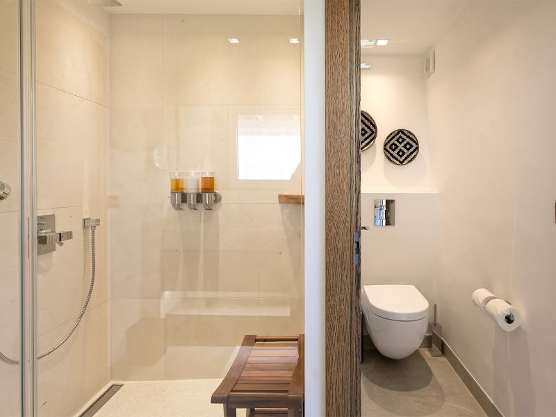 Avanti , Terres Basses 