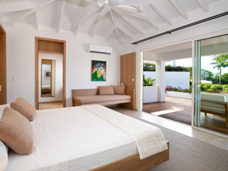 La Hacienda , Terres Basses 