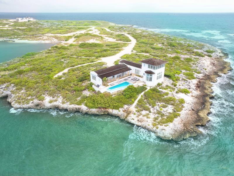 Ambergris Cay , Ambergris Cay 