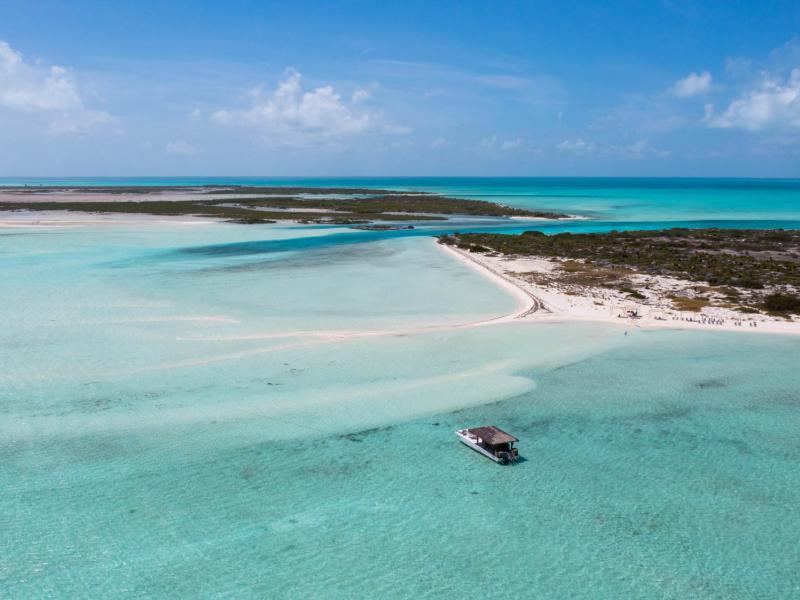Ambergris Cay , Ambergris Cay 