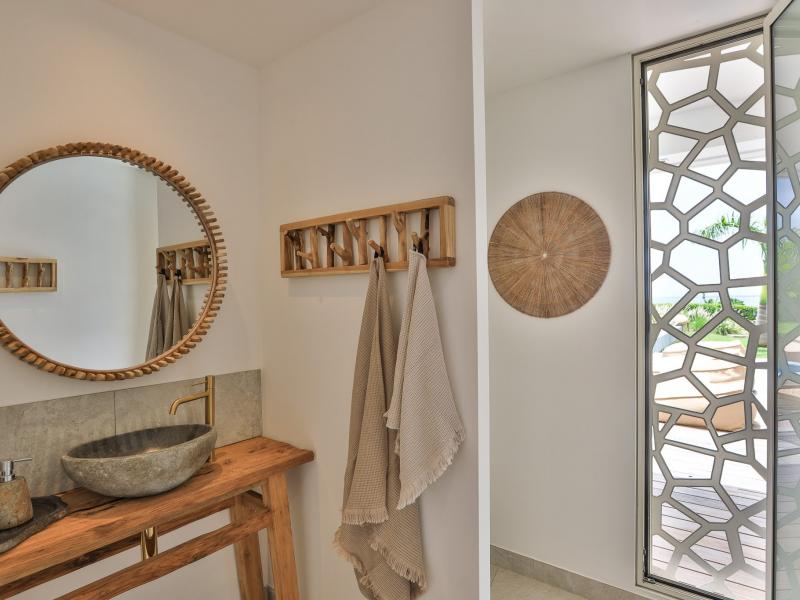 Vogue Art , Orient Bay 