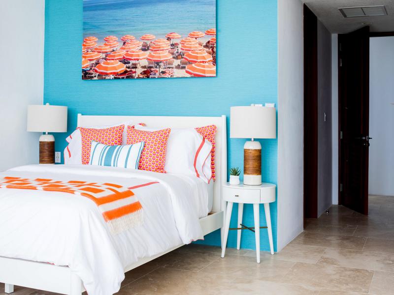 Champagne Shores , Lockrum 