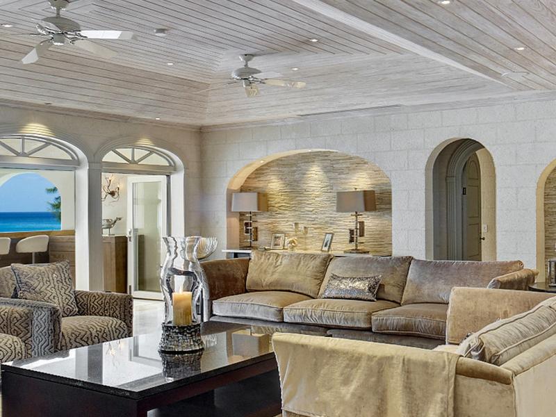 Old Trees 102 - Firefly , Beachfront villas Barbados , Old Trees , Paynes Bay , West Coast Barbados 