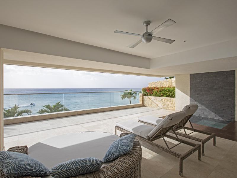 Portico 1 - Beachfront , Beachfront villas Barbados , Prospect , St James 