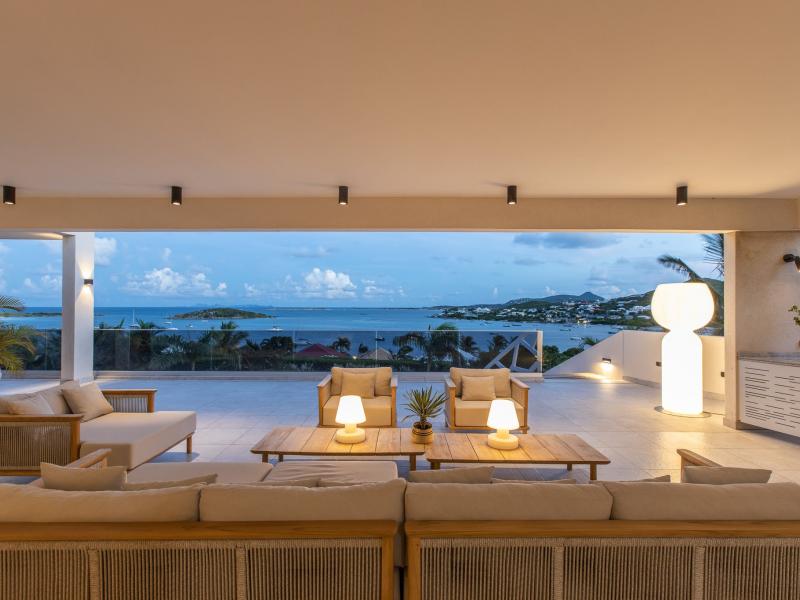 Vogue Art , Orient Bay 