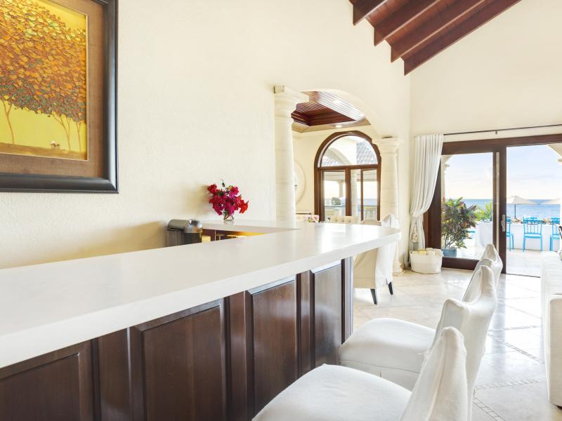 Villa Sandcastle , Lime Stone Bay 