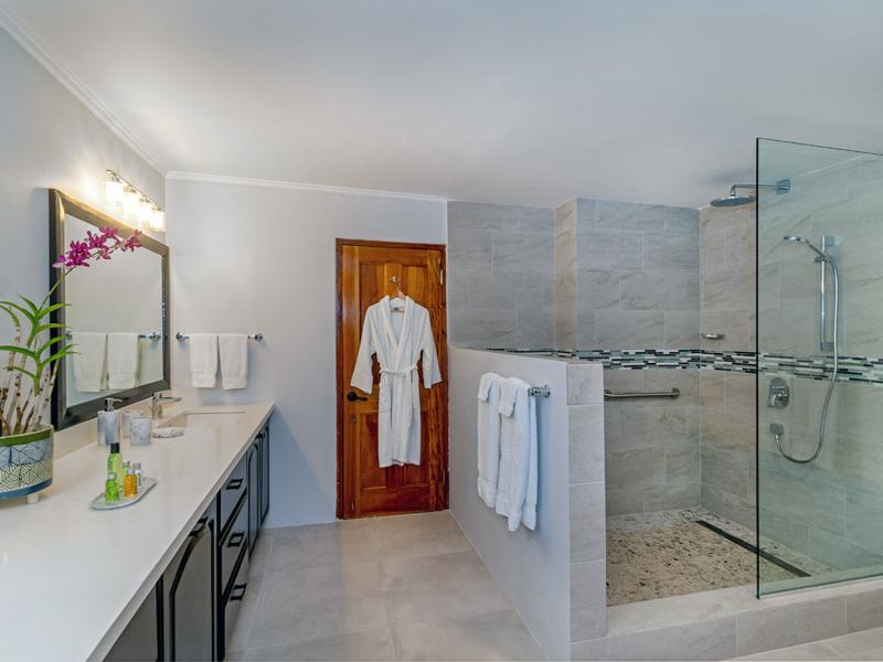 Fortlands Point , Discovery Bay 