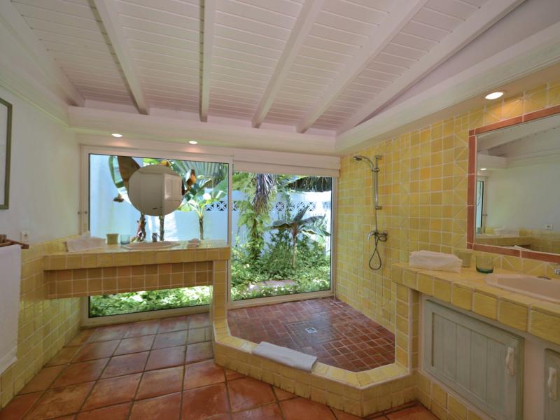 Villa Arena , Terres Basses 