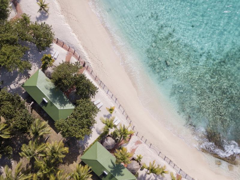 Palm Island Resort , Palm Island 