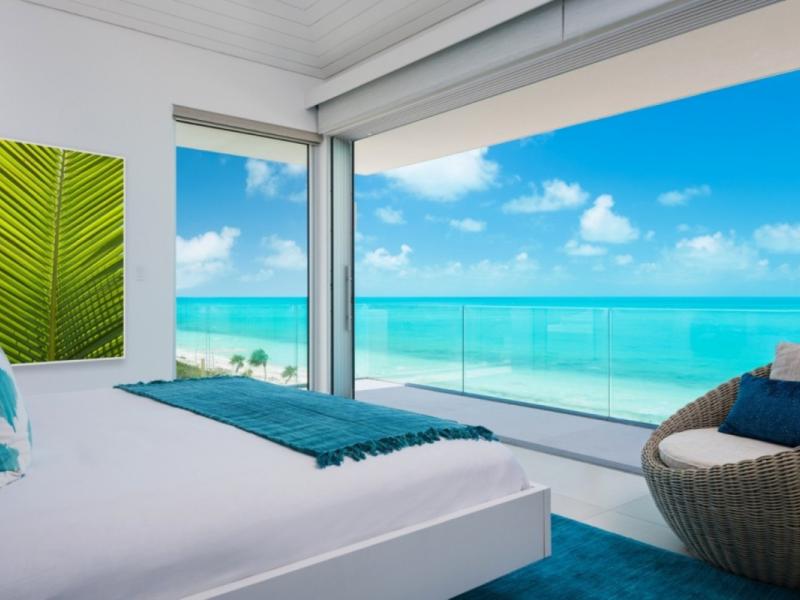 Villa Helios , Long Bay 