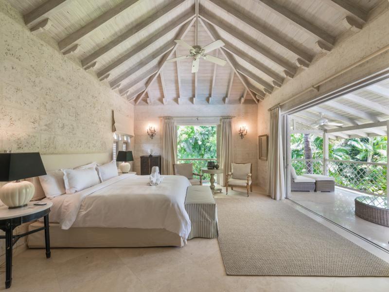 Bluff House & Cottage -Sandy Lane Beach , Beachfront villas Barbados , Sandy Lane Beach , Sandy Lane Estate , St James , West Coast Barbados 