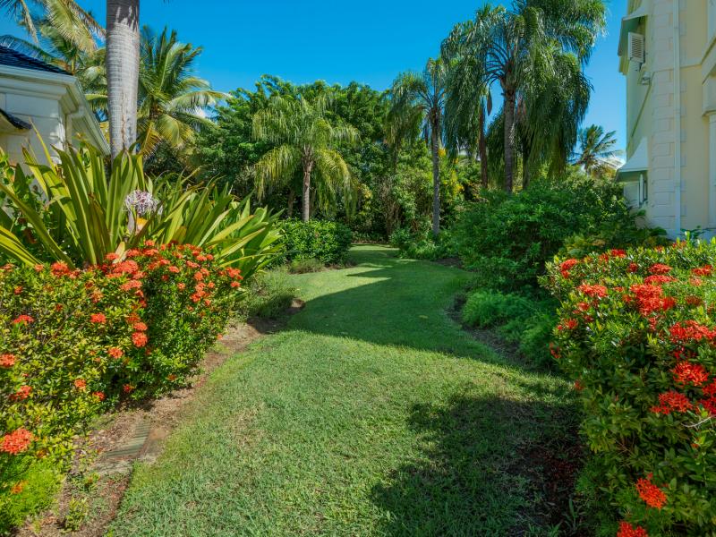 Sugar Hill - Calliaqua , St James , Sugar Hill , West Coast Barbados 