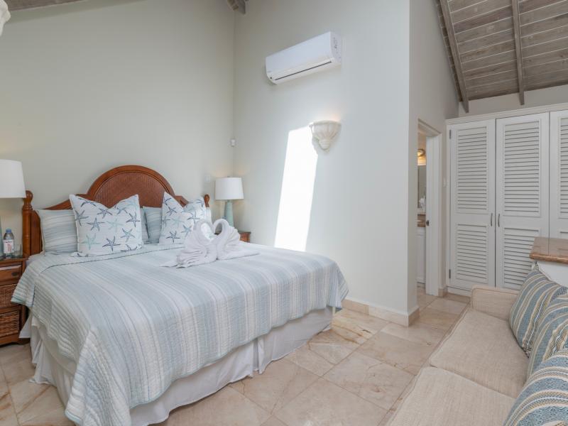 Queen's Fort Pavilion , Queens Fort 