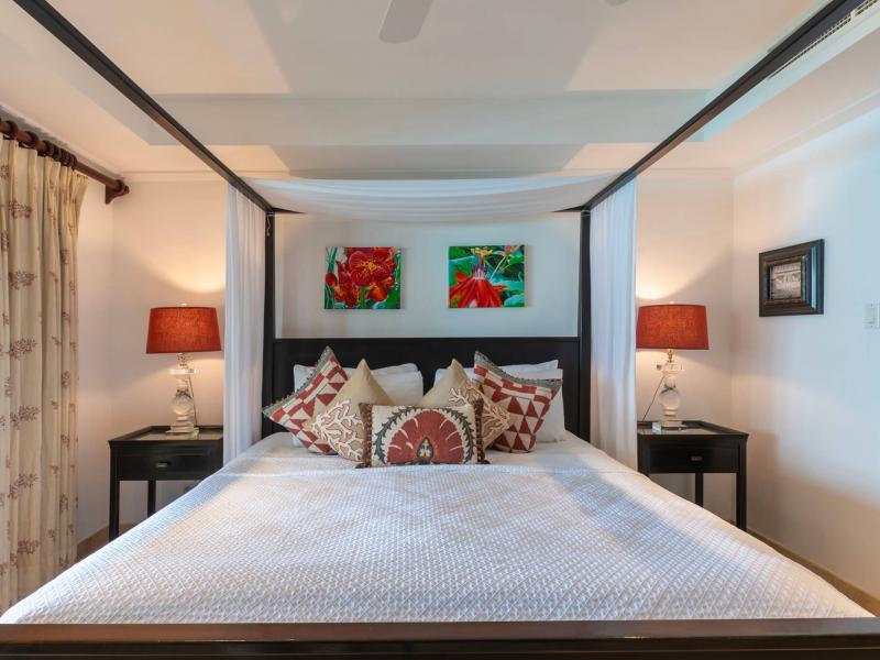 Coral Cove 8 - Life's a Beach , Coral Cove , St James , West Coast Barbados 