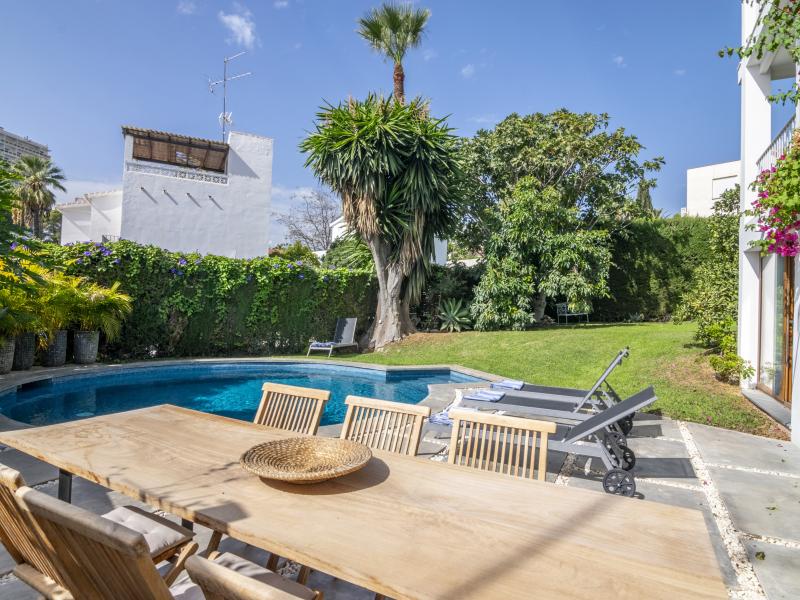 Villa Coraline , Nueva Andalucia 