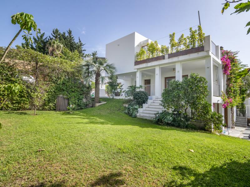 Villa Coraline , Nueva Andalucia 