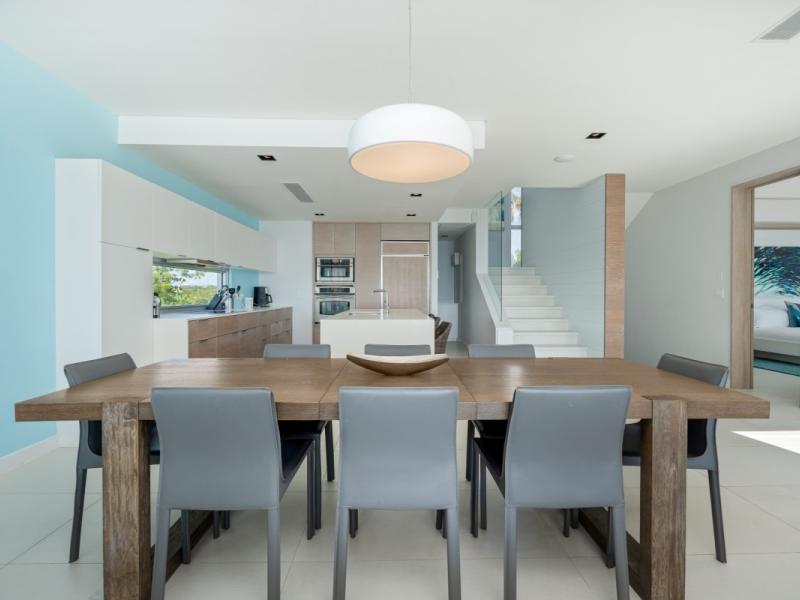 Villa Helios , Long Bay 