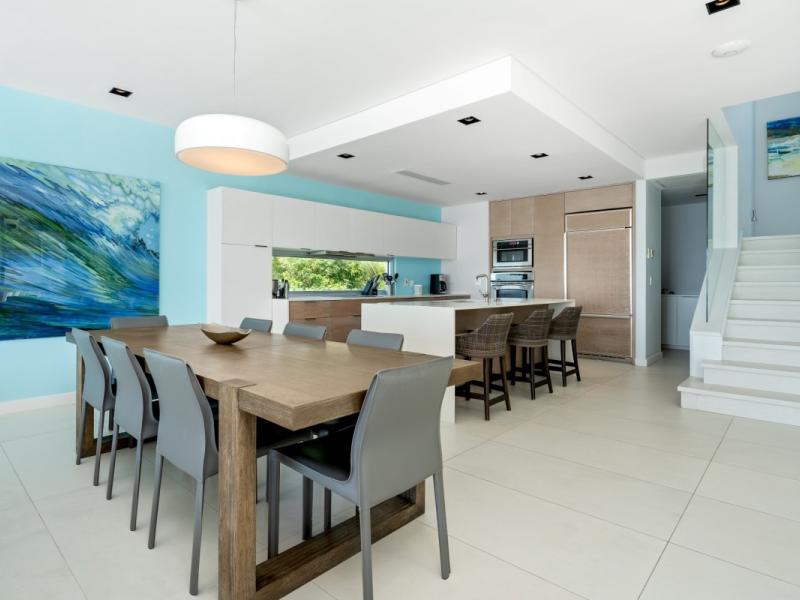 Villa Helios , Long Bay 